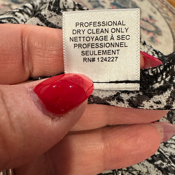 MISA LOS ANGELES Giana Black White Print Long Sleeve Sheer Smock Neck Top S - Picture 11 of 14